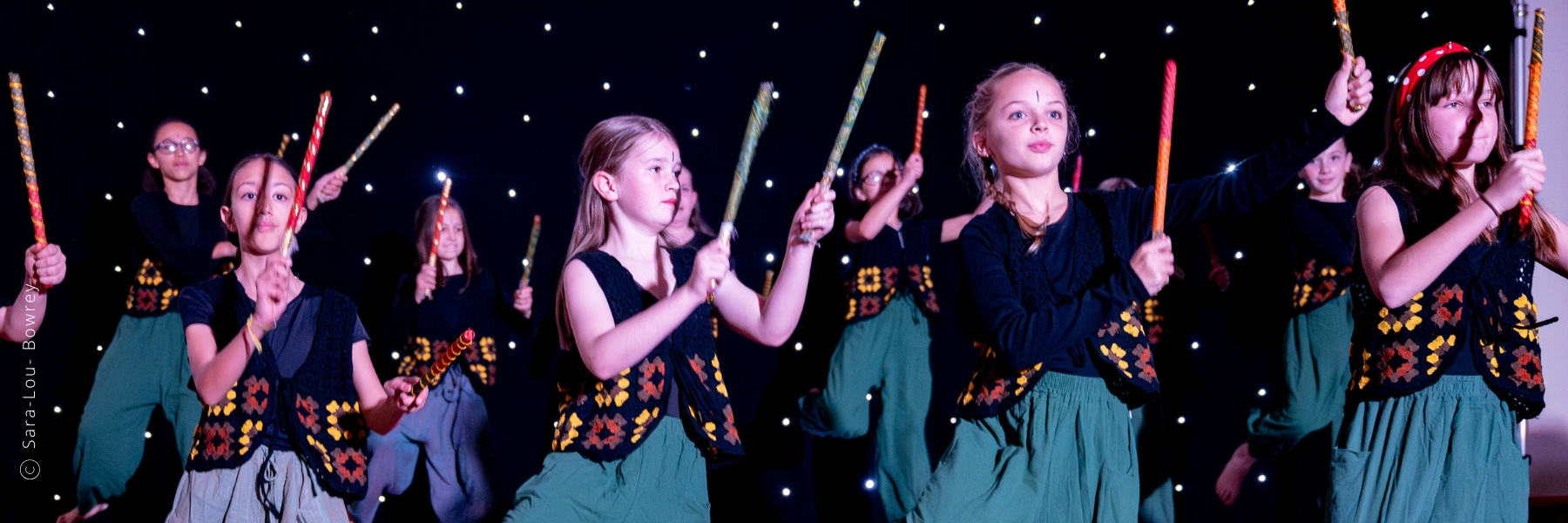 HSF '25 - Sujata Banerjee Dance Co - Dance Workshop and Performance - Sara-Lou Bowrey Photography