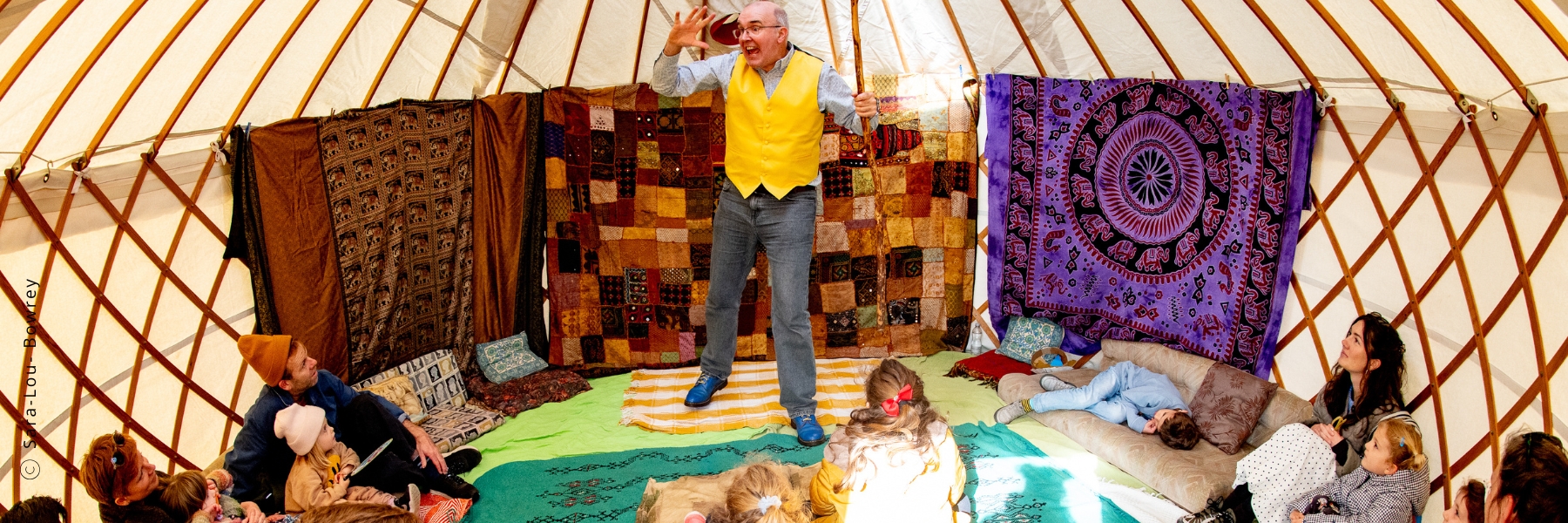 HSF '25 - Richard Storybeard - Storytelling Yurt - Sara-Lou Bowrey Photography